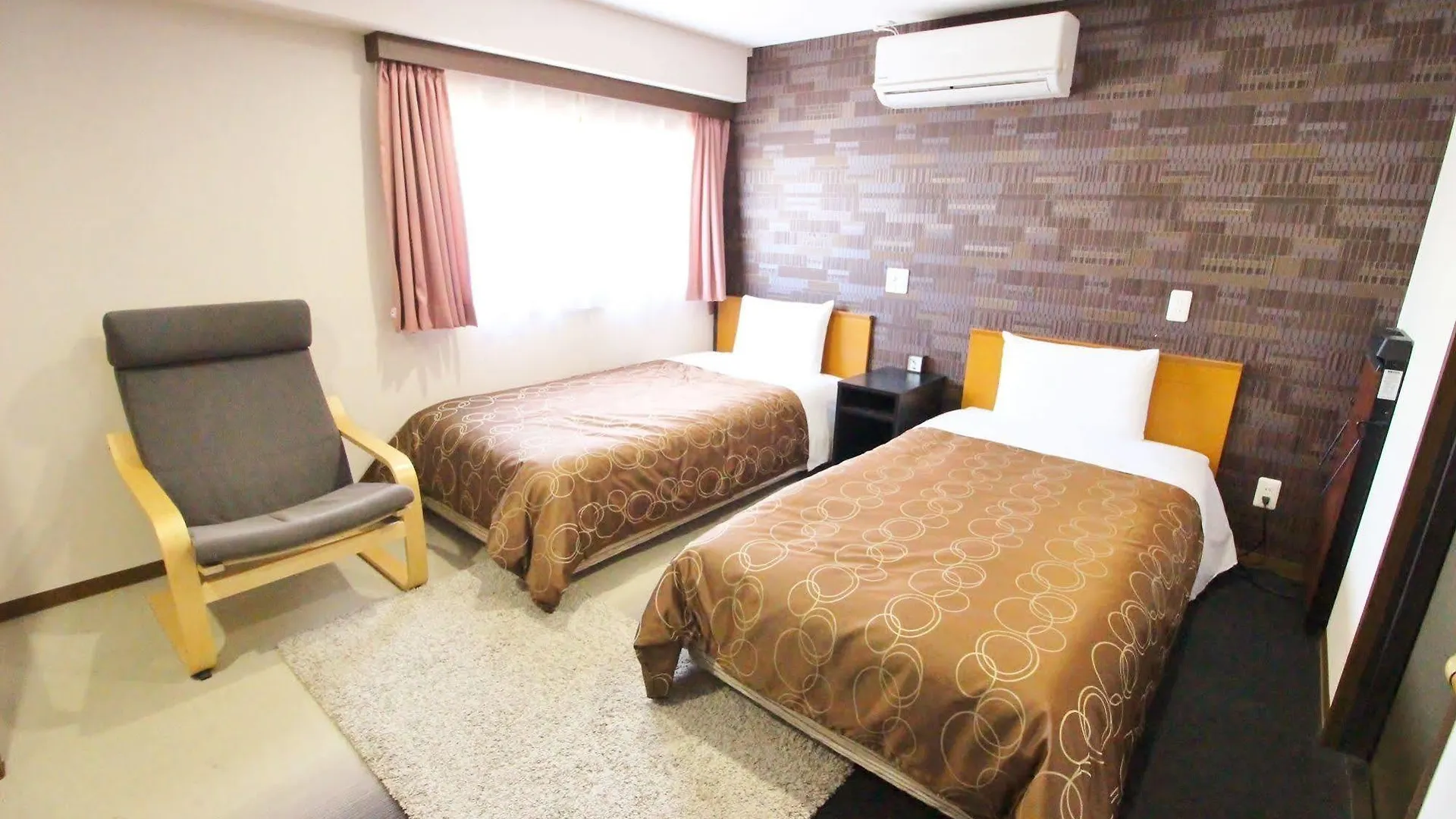 Business Hotel Ban Tokyo 3*,  Japan